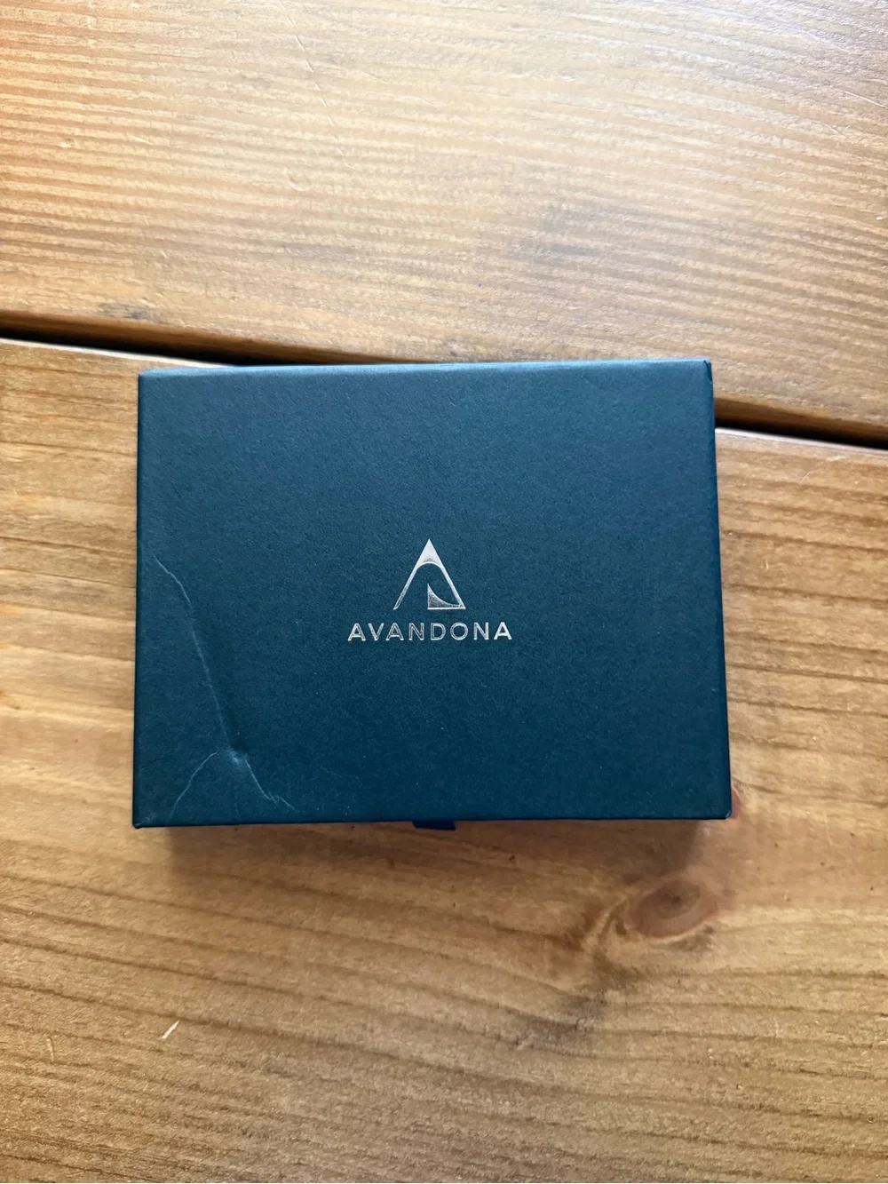 Avandona Carbon-Finish Black Card & Key Holder Wallet